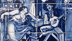 Fado Musik findet sich auch als Kunst überall in Lissabon verteilt.