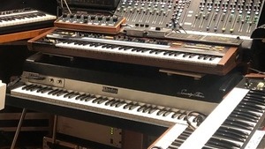 Instrumente mit R: Ein Fender Rhodes befindet sich auch im Set-Up des Musikers Nils Frahm